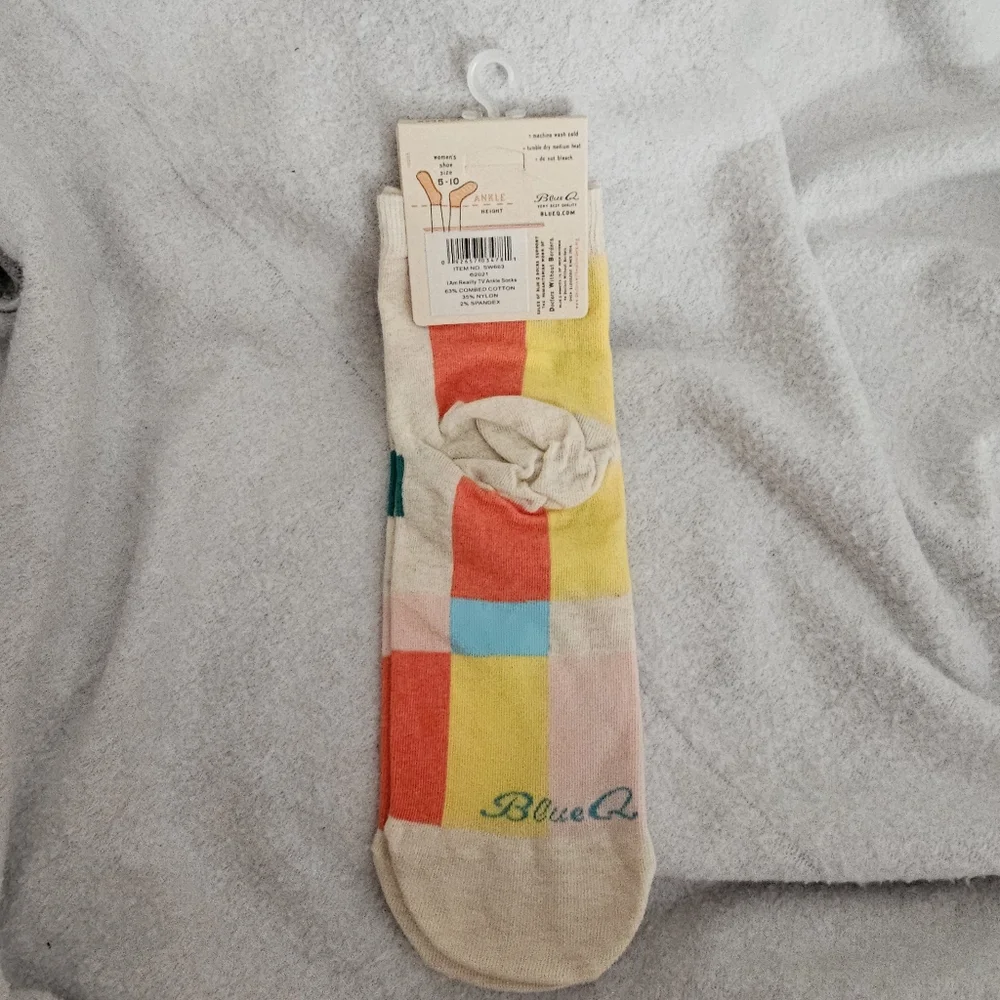 socks dramatic
